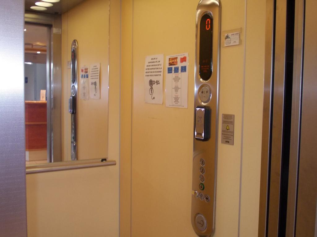 ibis budget Saint-Omer Centre Eksteriør billede