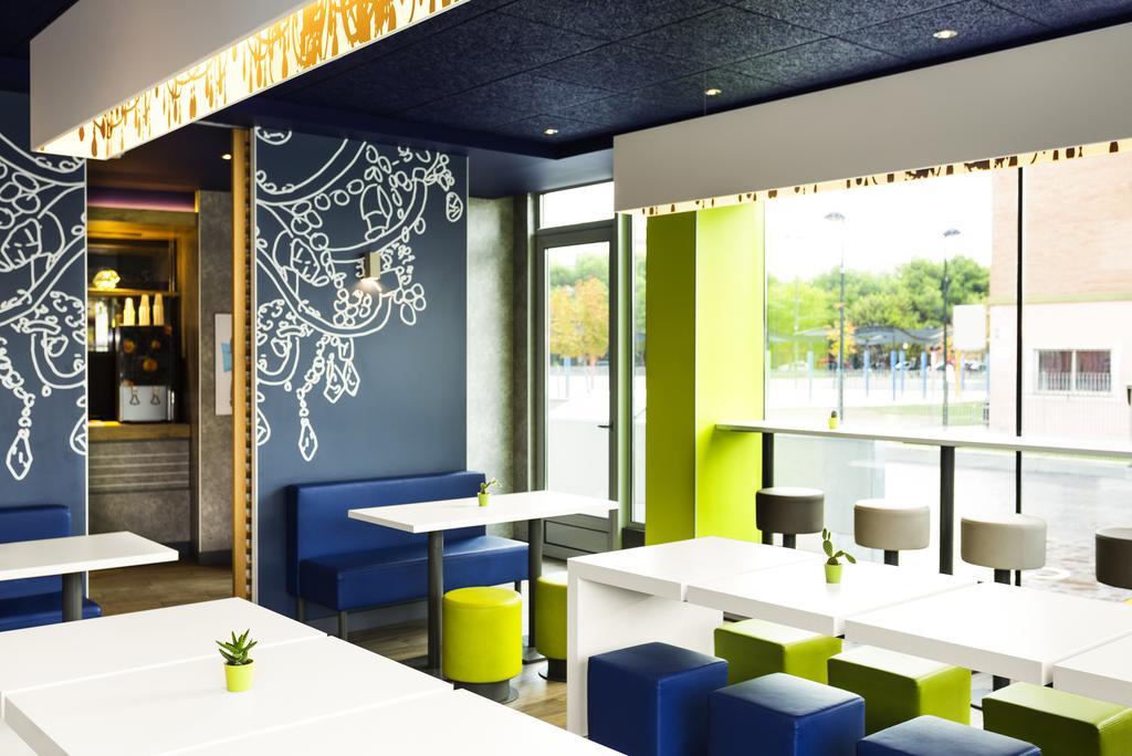 ibis budget Saint-Omer Centre Eksteriør billede
